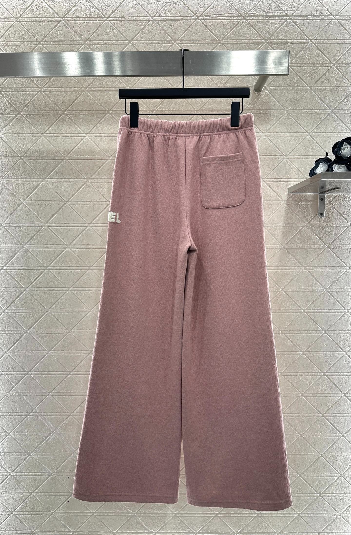 CHANEL 25S HIGH-WAISTED WIDE-LEG PANTS 305