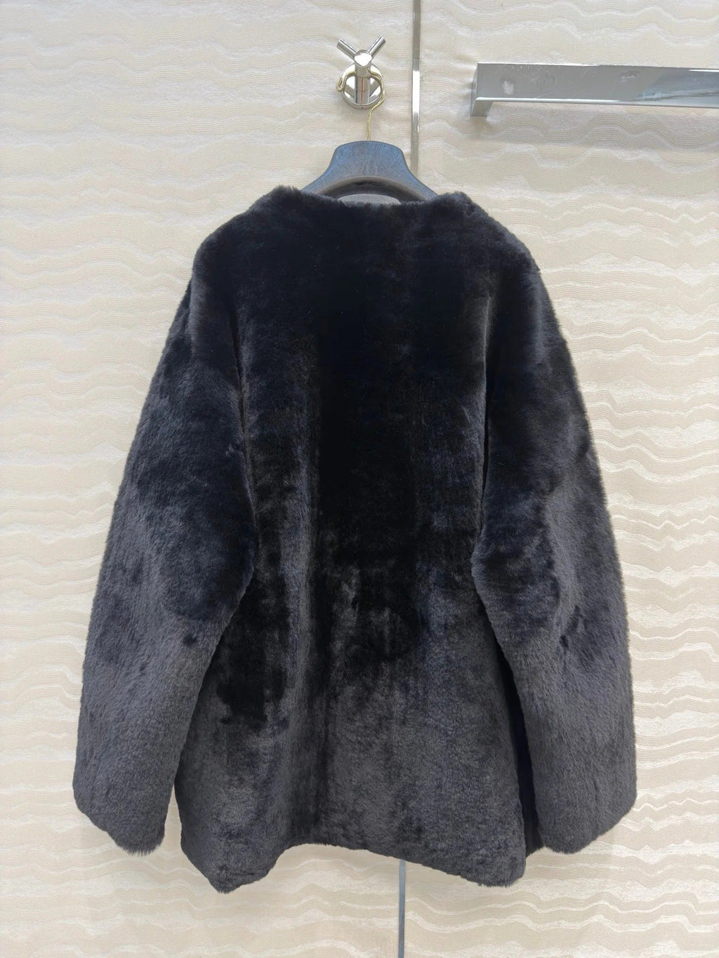 MAX MARA 25S SHEEPSKIN COAT 004