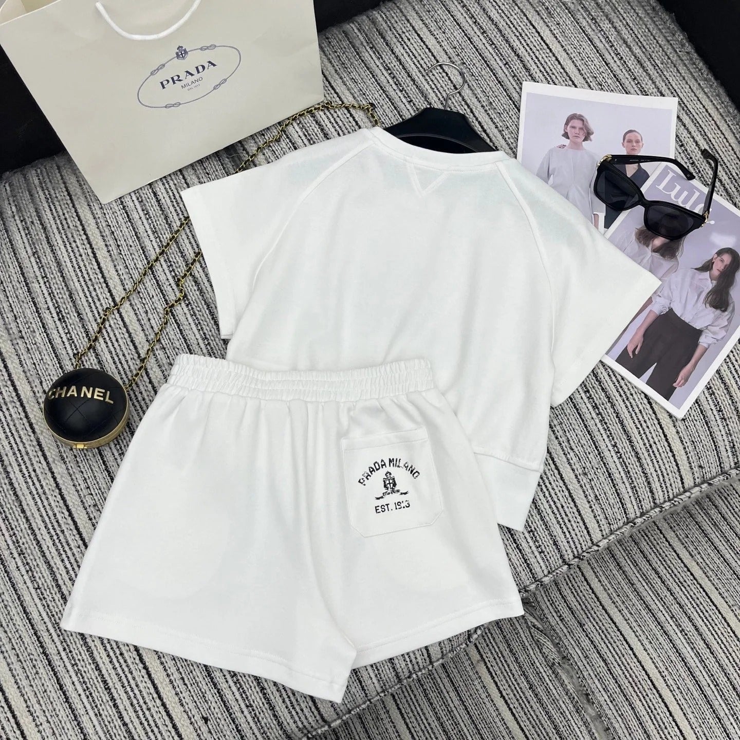 PRADA 25S SHORT-SLEEVE CREW NECK SWEATSHIRT SET 352