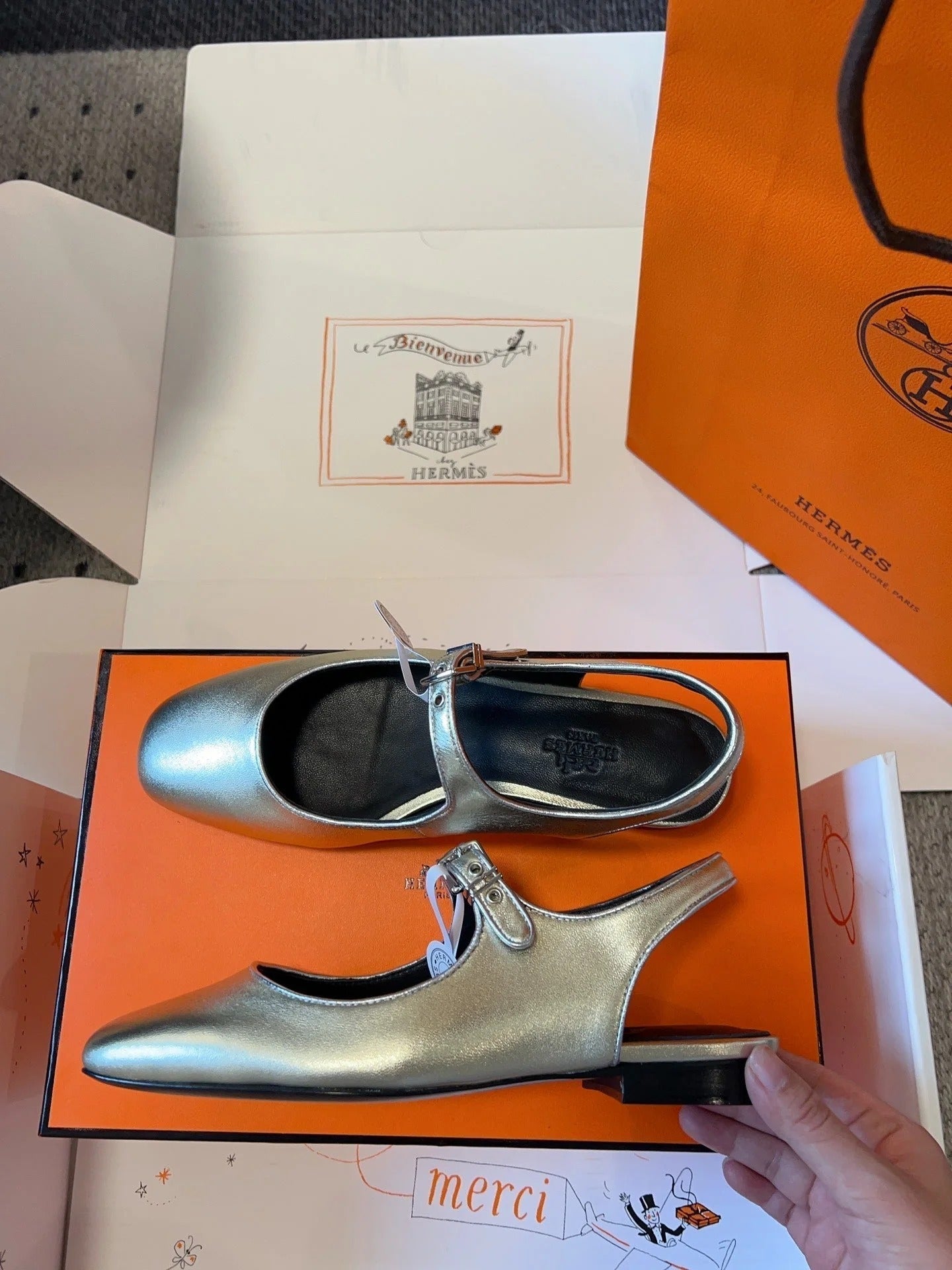 KLEO SLINGBACK IN SILVER CALFSKIN