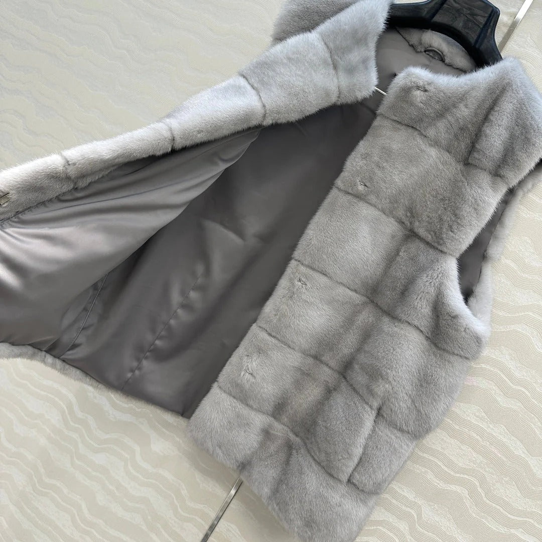 DIOR 25S SLEEVELESS MINK VEST 582
