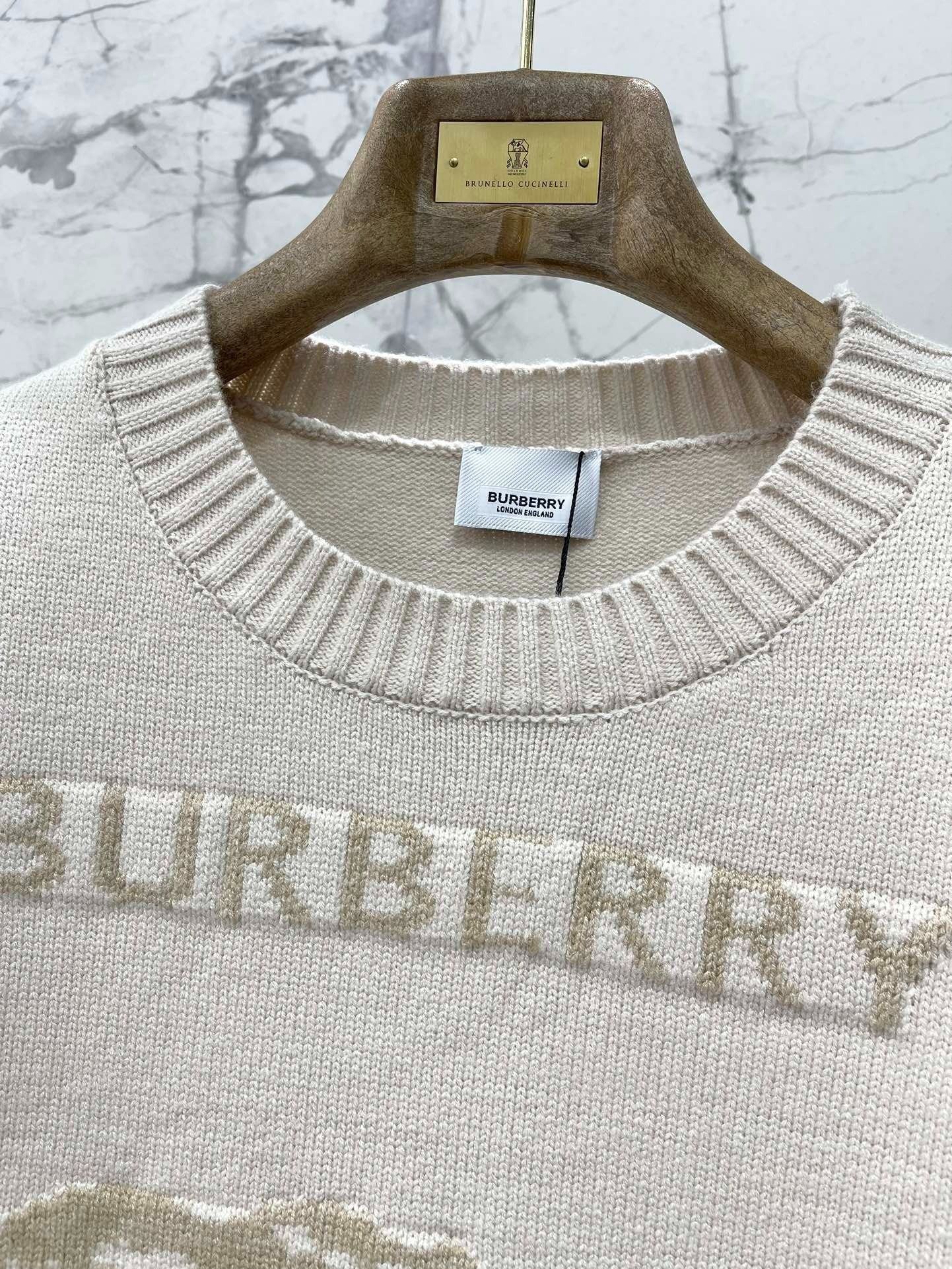 BURBERRY 25S KNIT SWEATER 239