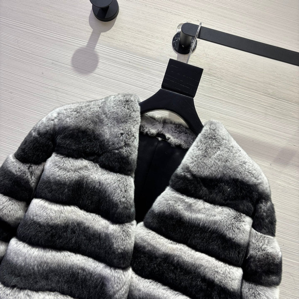 MAX MARA 25S V-NECK FUR COAT 155