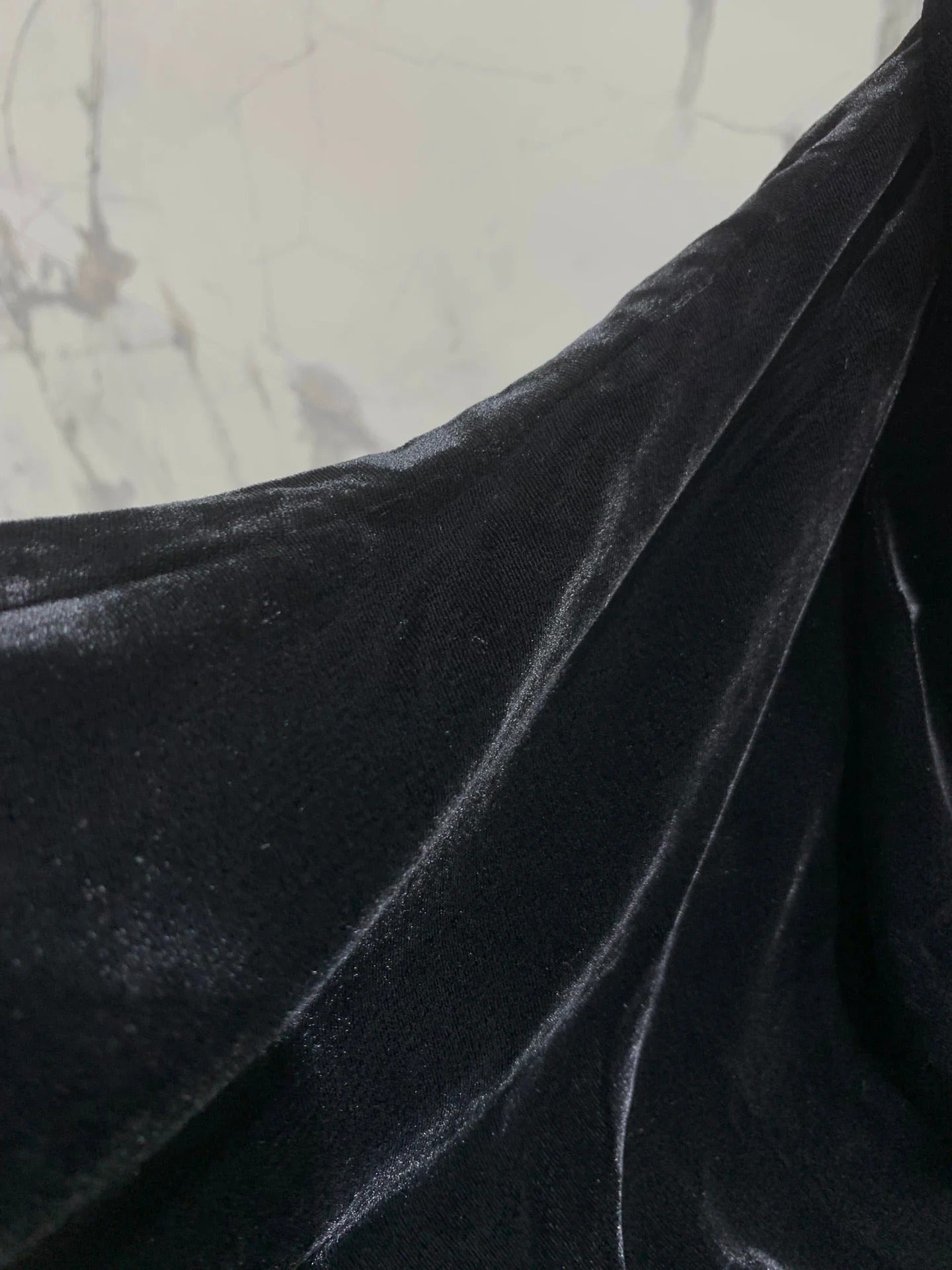 YSL 25S VELVET HALTER TOP STYLE 129