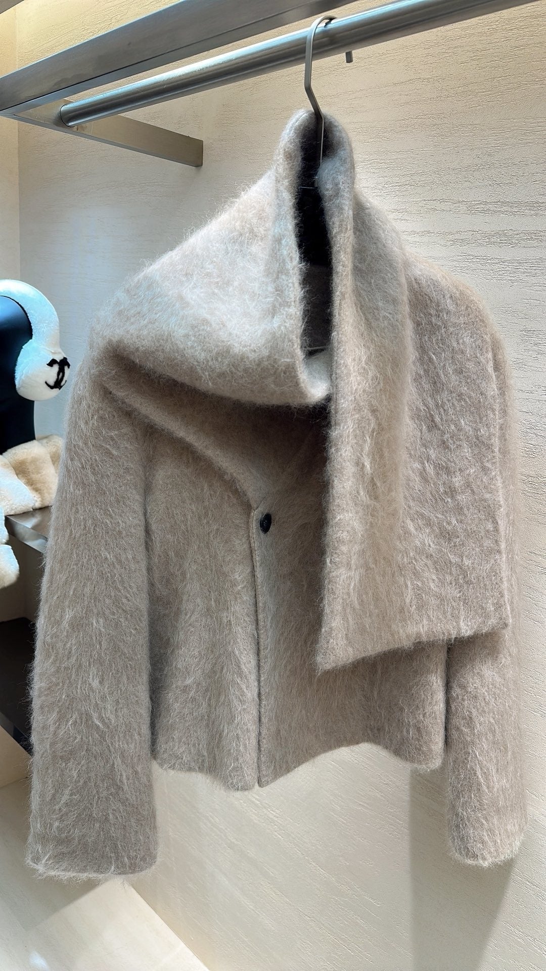 MAX MARA 25S SHORT WOOL COAT 231