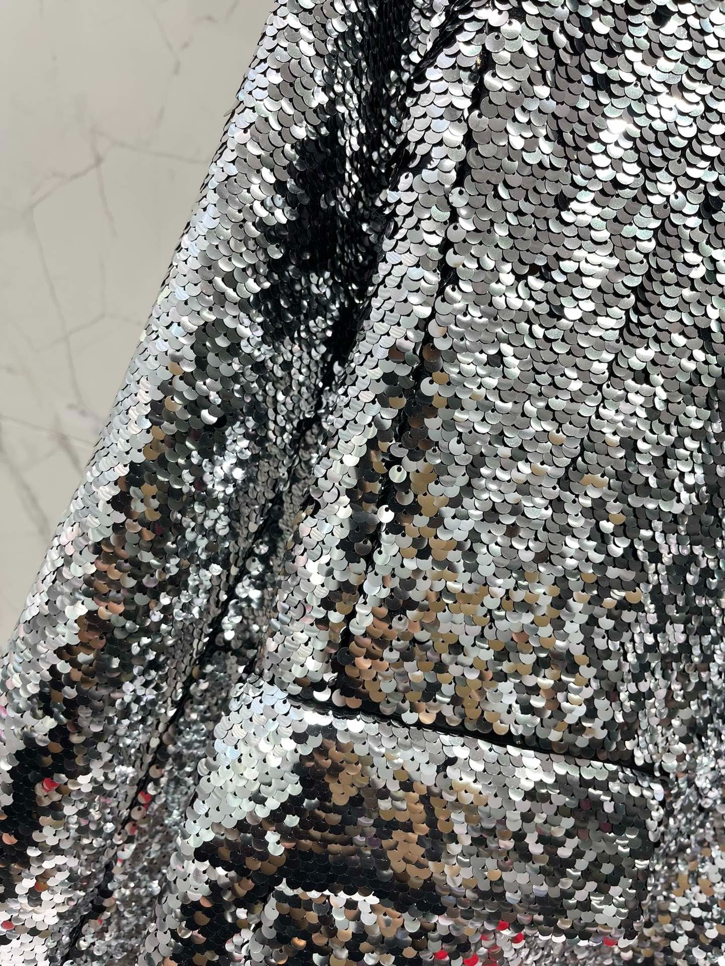 YSL 25S SEQUIN VEST STYLE 180