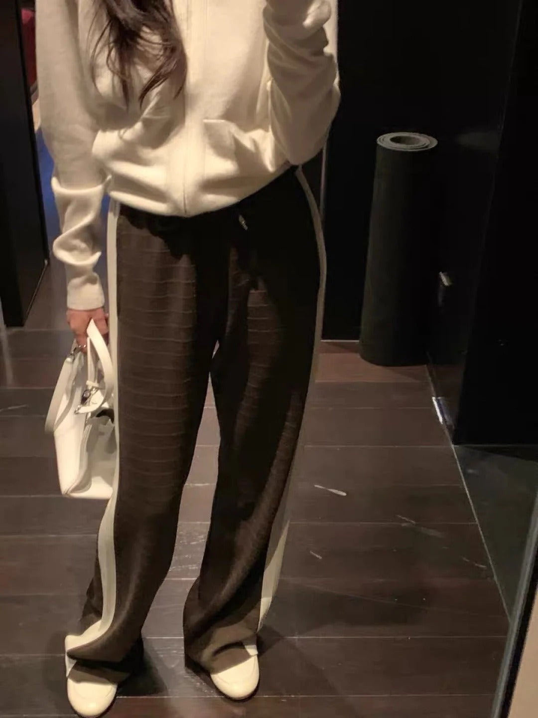 HERMES 25S STRAIGHT-LEG KNIT PANTS 194