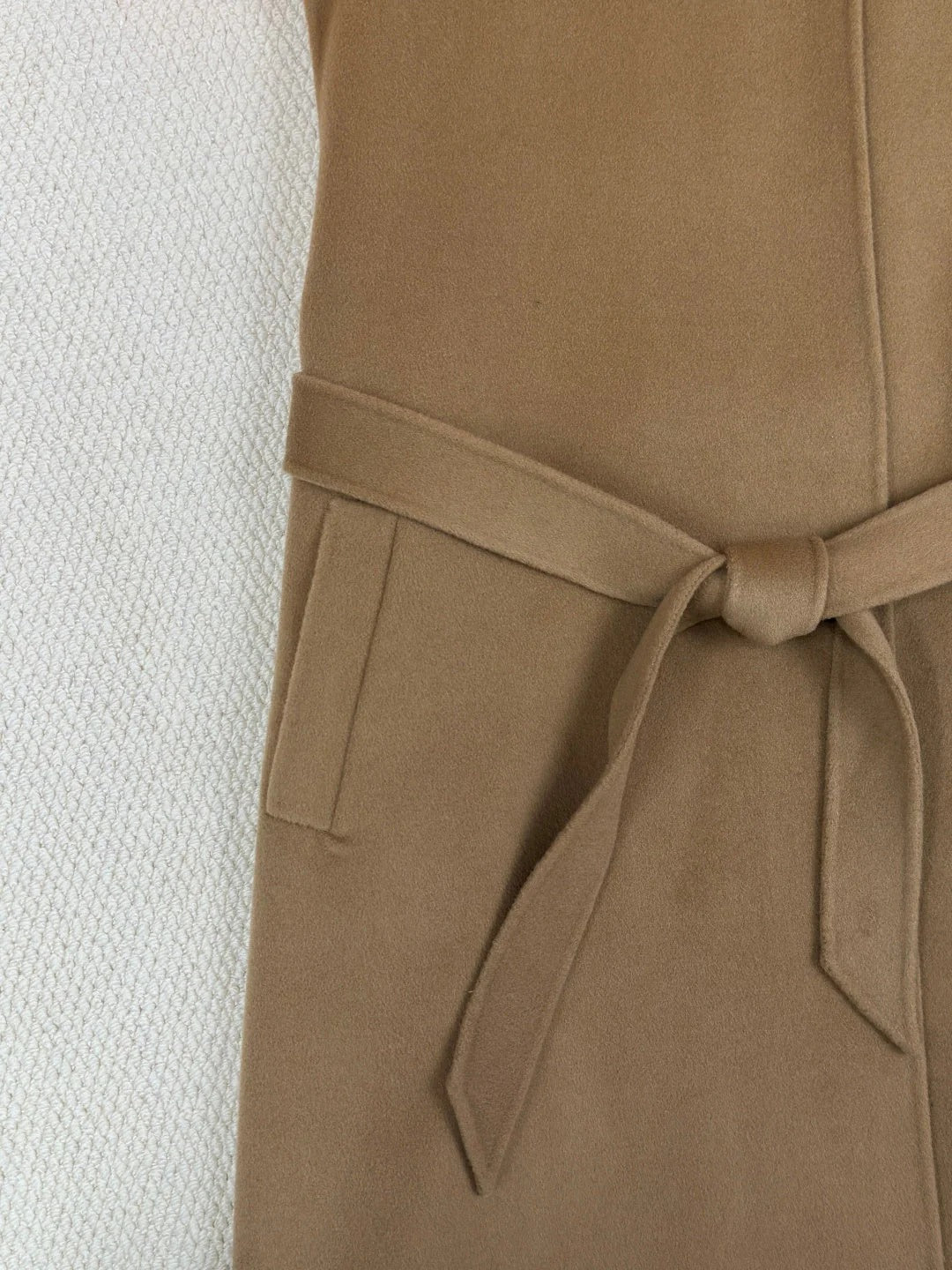 HERMES 25S LONG SLEEVELESS CASHMERE VEST 189