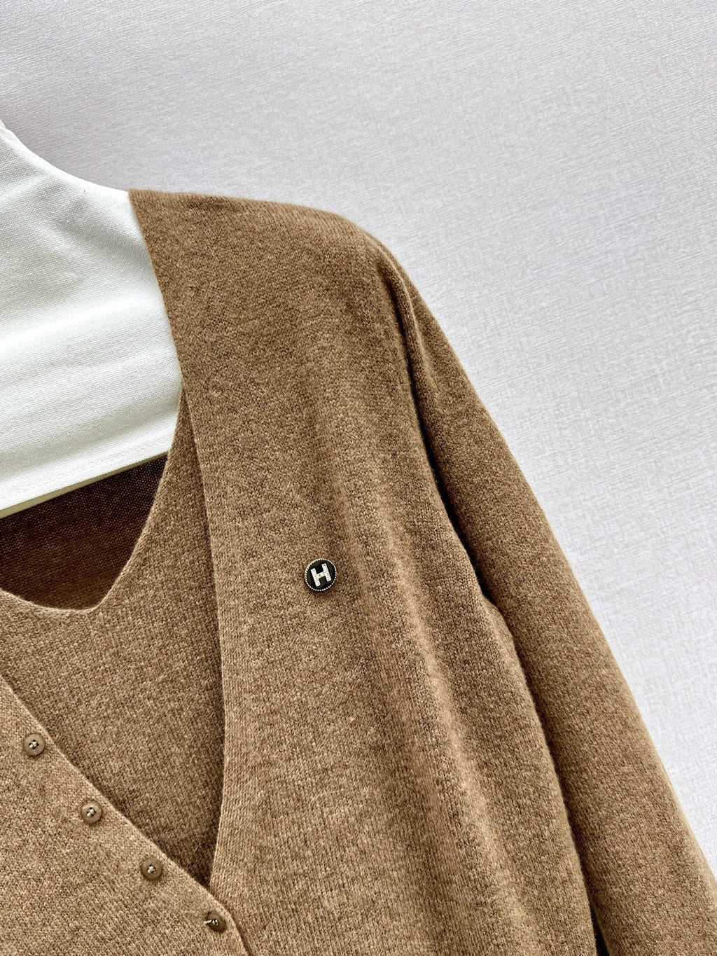 HERMES 25S V-NECK SWEATER 246