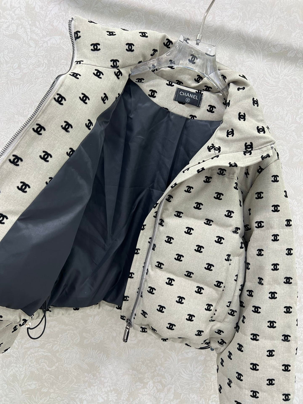 CHANEL 25S DOWN JACKET 311