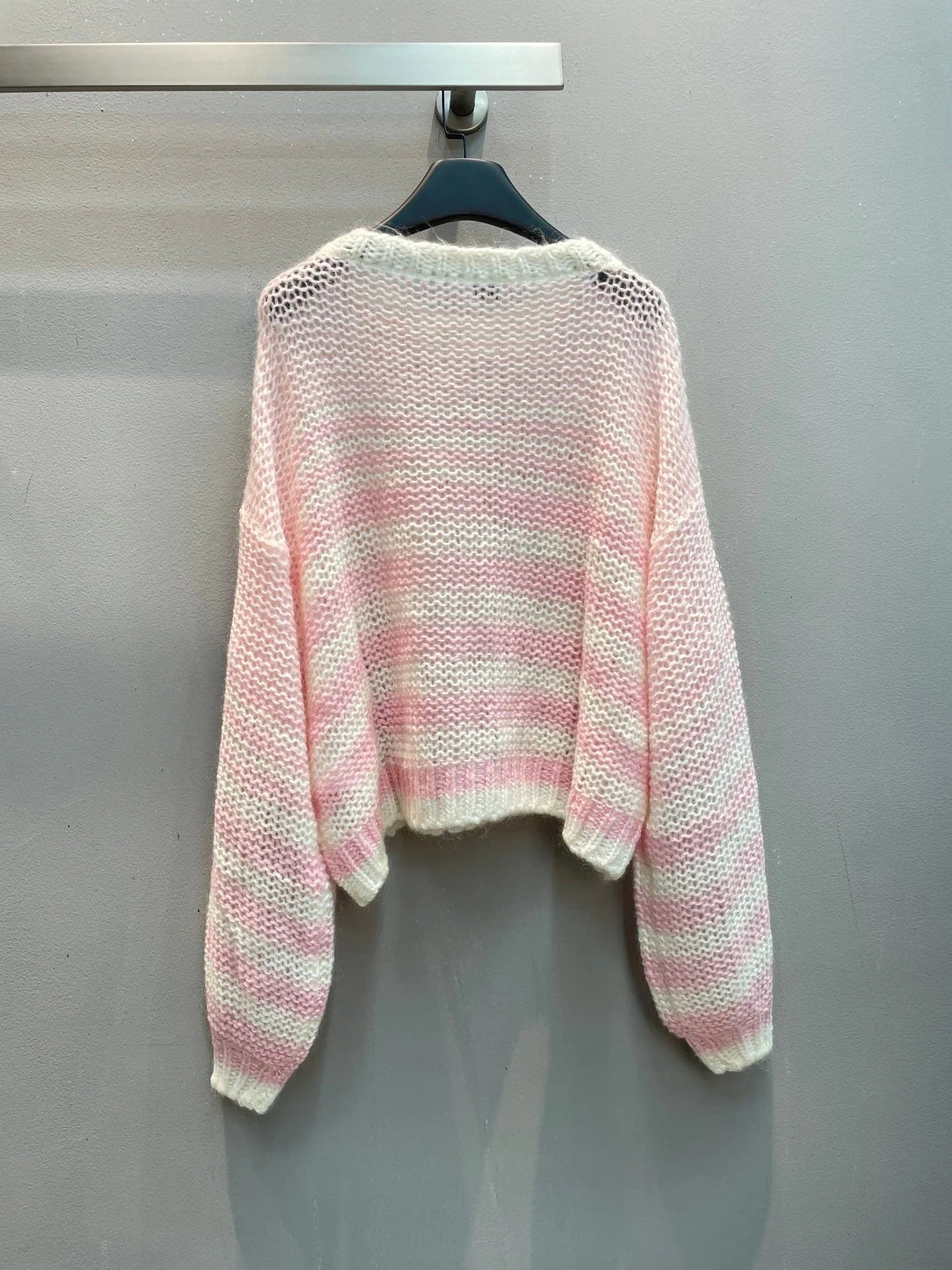 LOEWE SWEATER STYLE 222