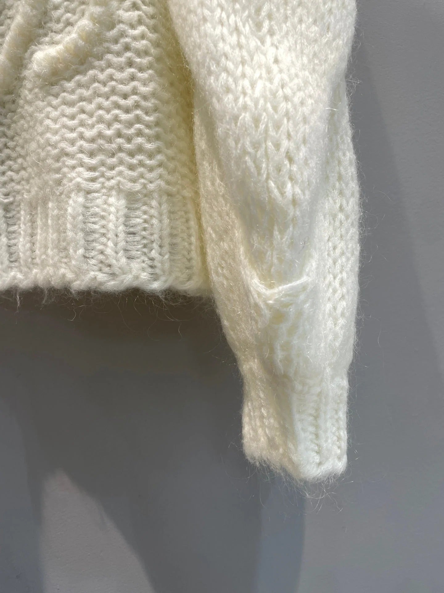 LOEWE SWEATER STYLE 228