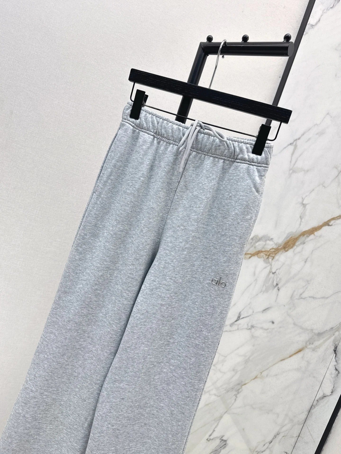 ALO SWEATPANTS STYLE 173