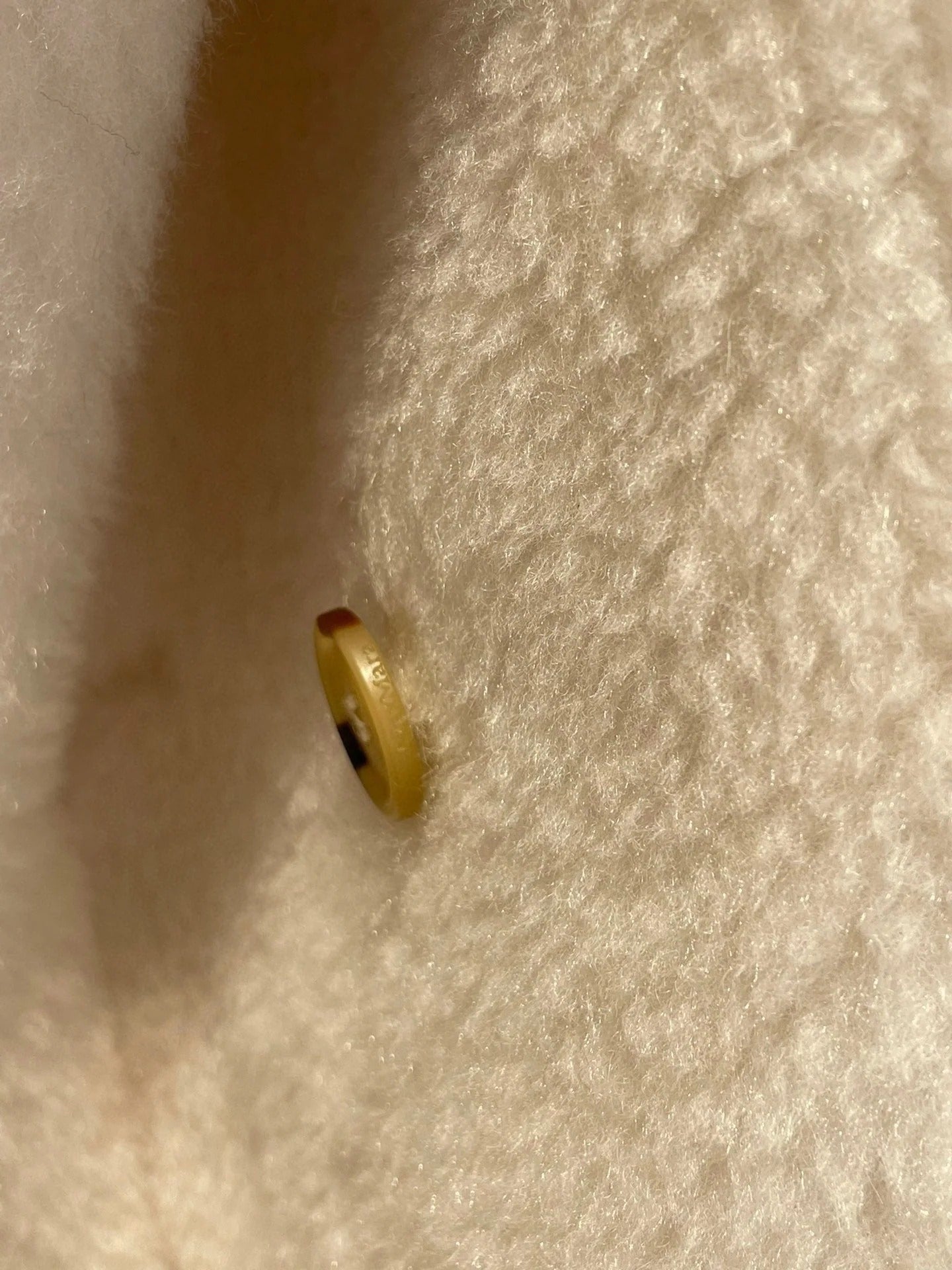 MAX MARA 25S SLEEVELESS TEDDY VEST 00550