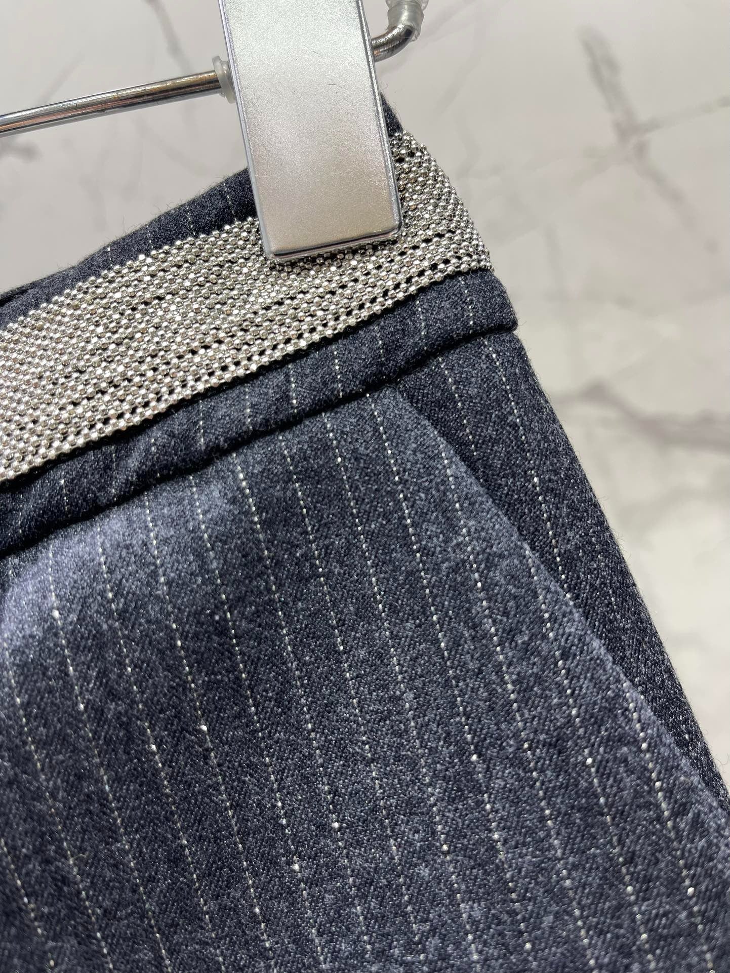 YSL 25S SHORT STYLE 188