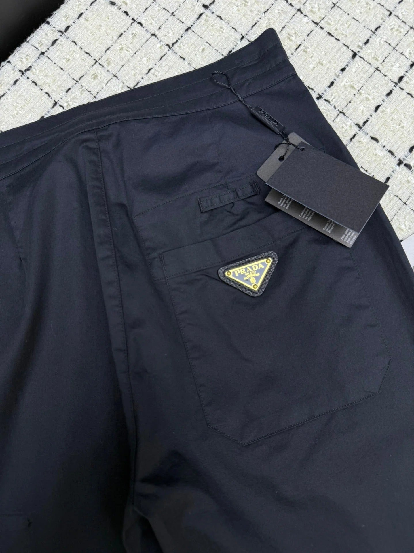 PRADA 25S SWEATPANTS 315