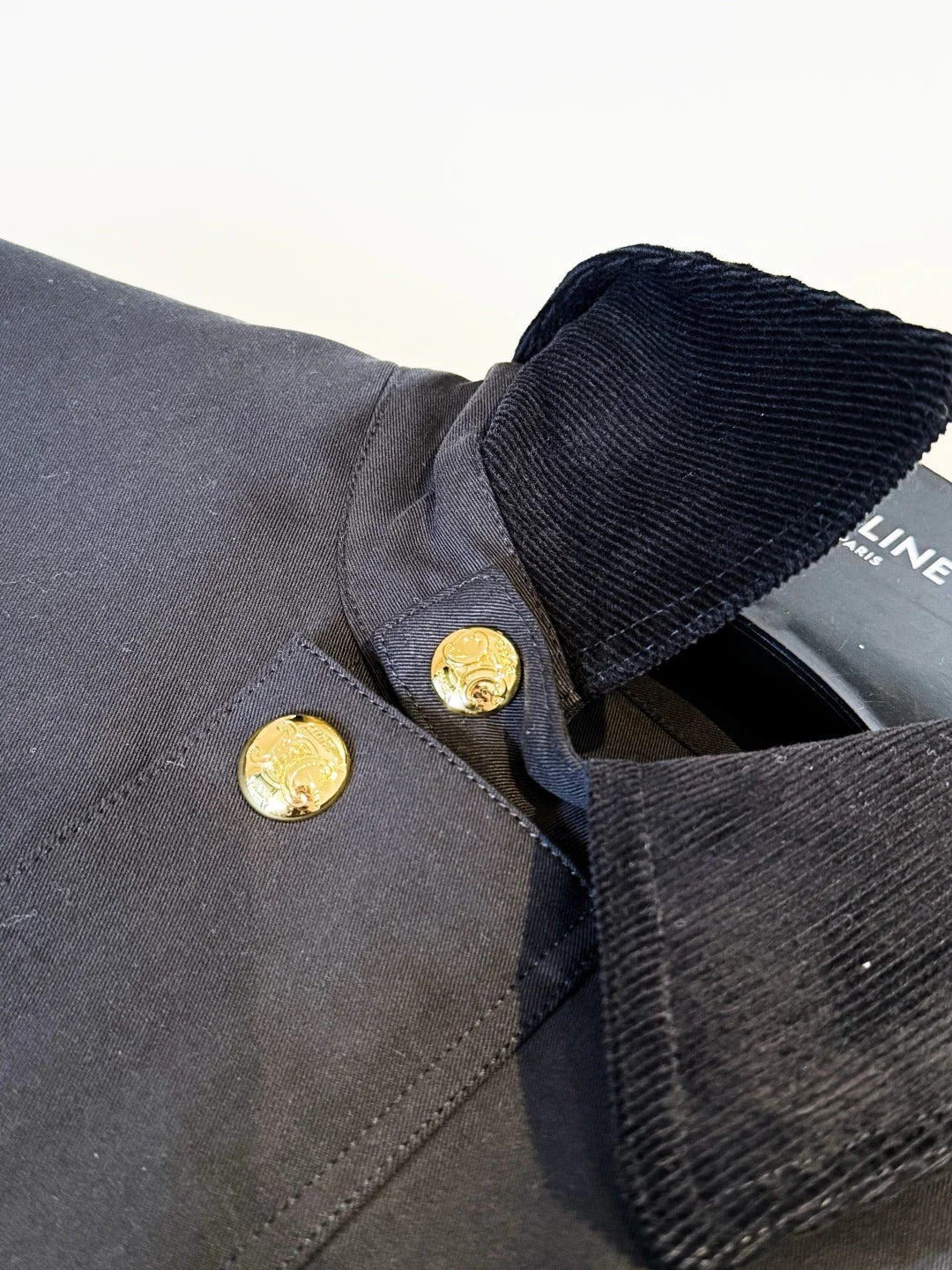 CELINE 25S SHORT-SLEEVE WINDBREAKER 0077