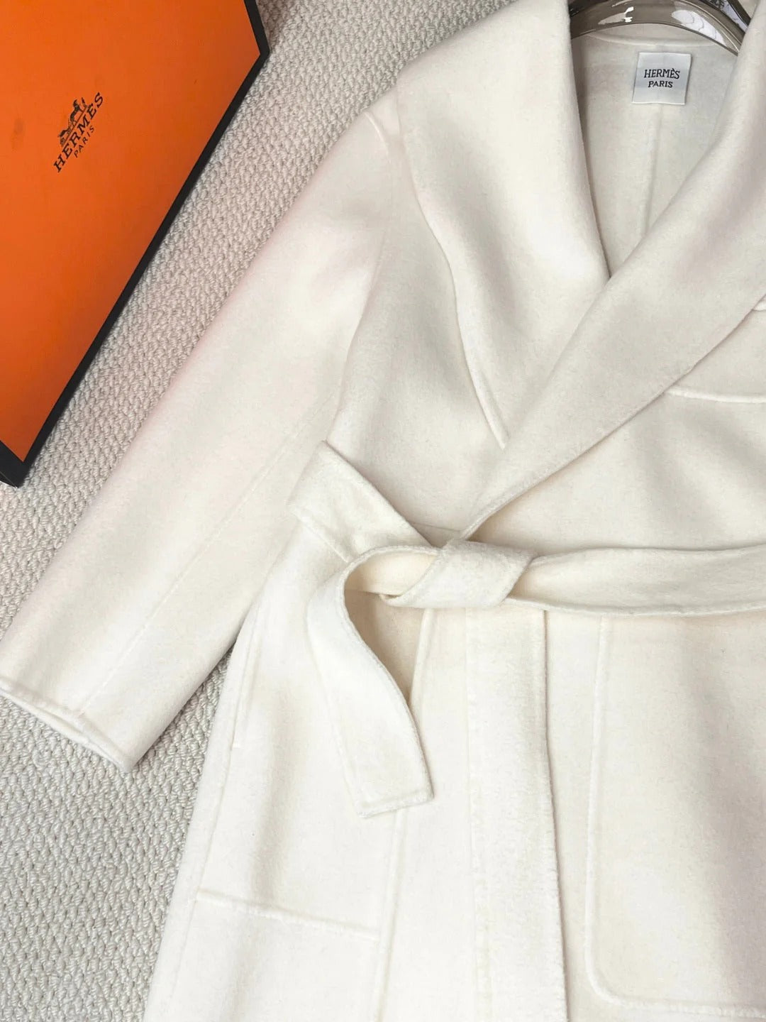 HERMES 25S LAPEL-COLLAR CASHMERE COAT 209