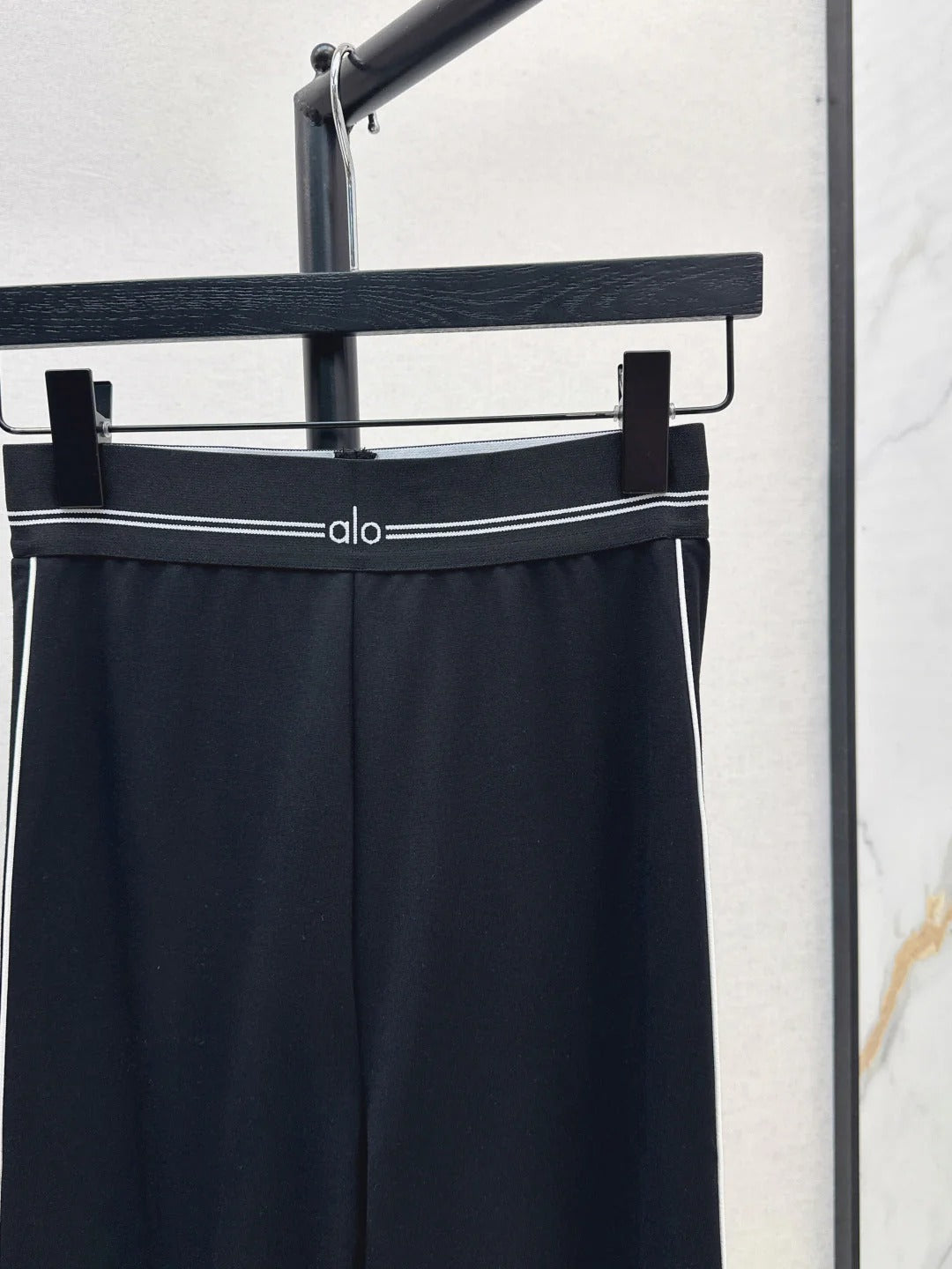 ALO LEGGINGS STYLE 125