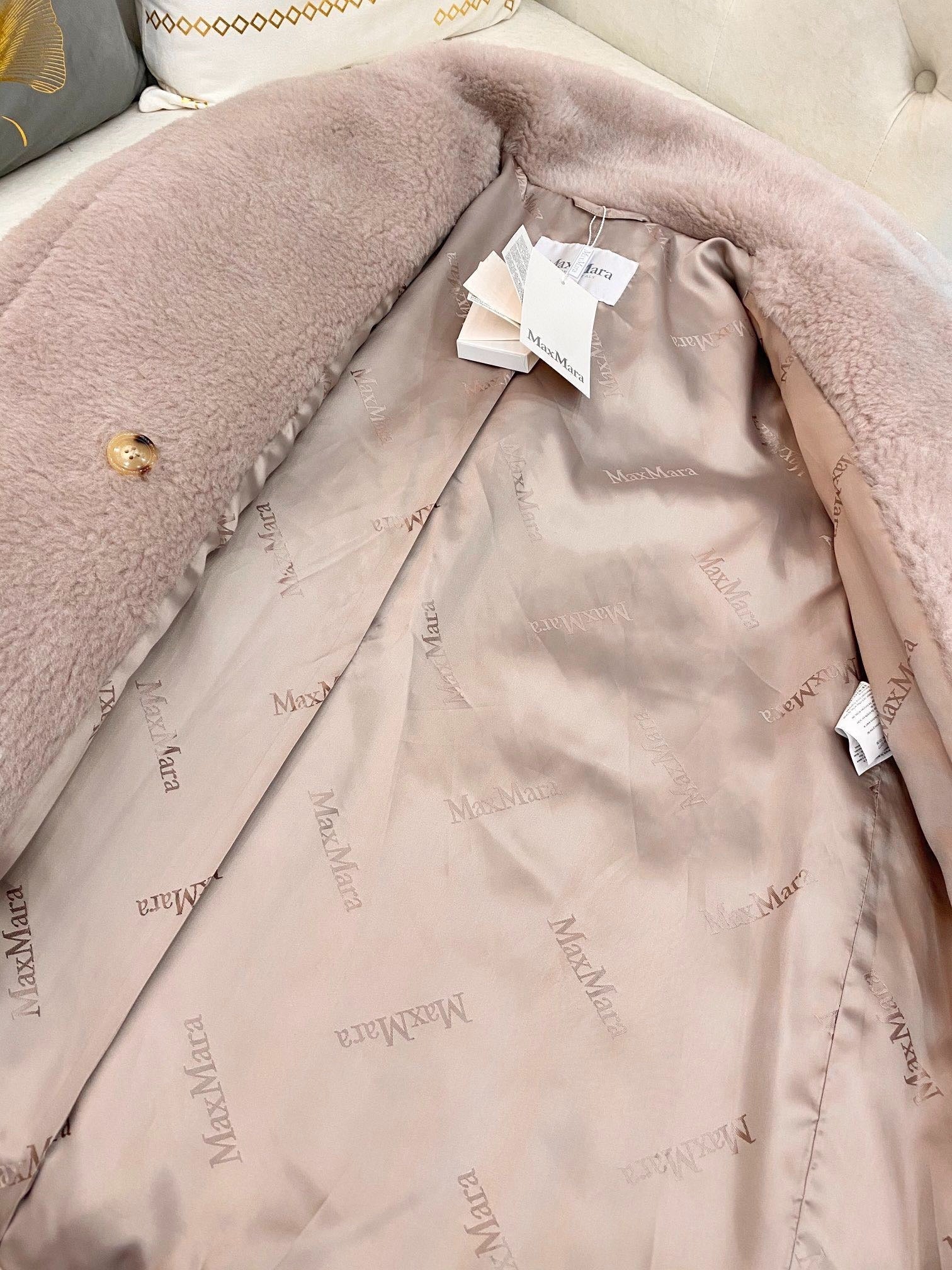 MAX MARA 25S TEDDY SHORT JACKET 074