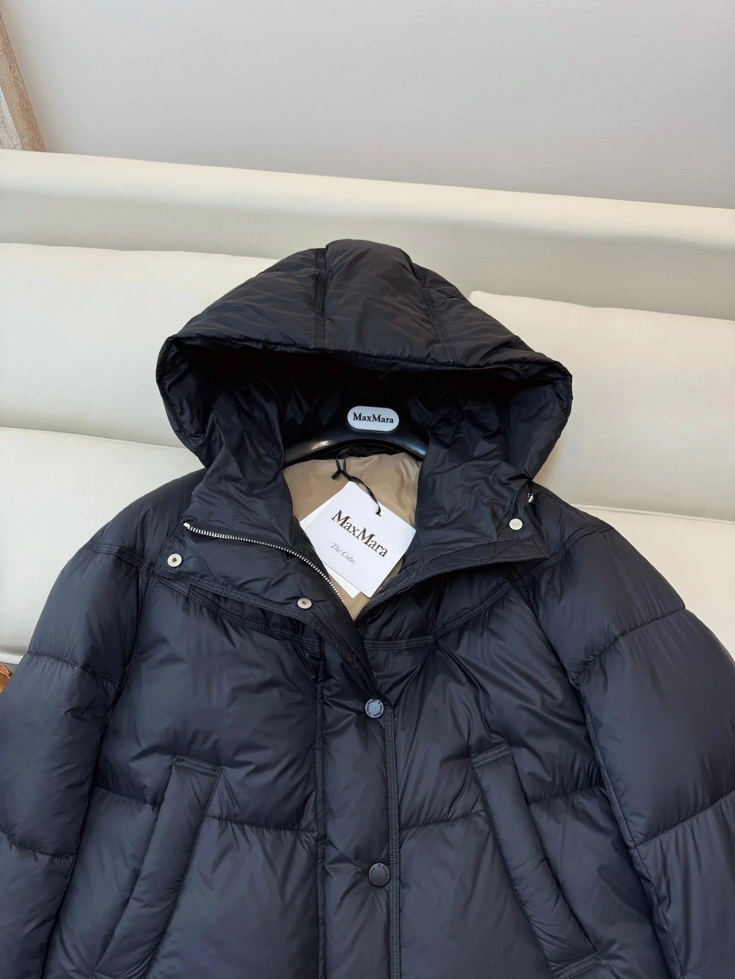 MAX MARA 25S SHORT DOWN JACKET 089