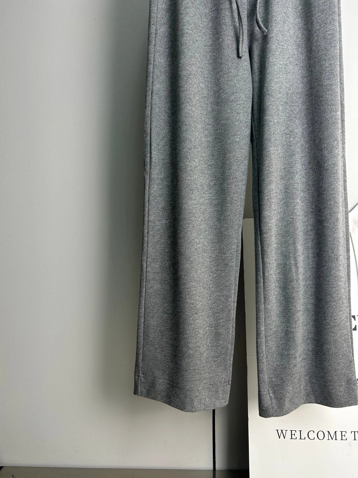 ALO WIDE-LEG TROUSERS STYLE 161