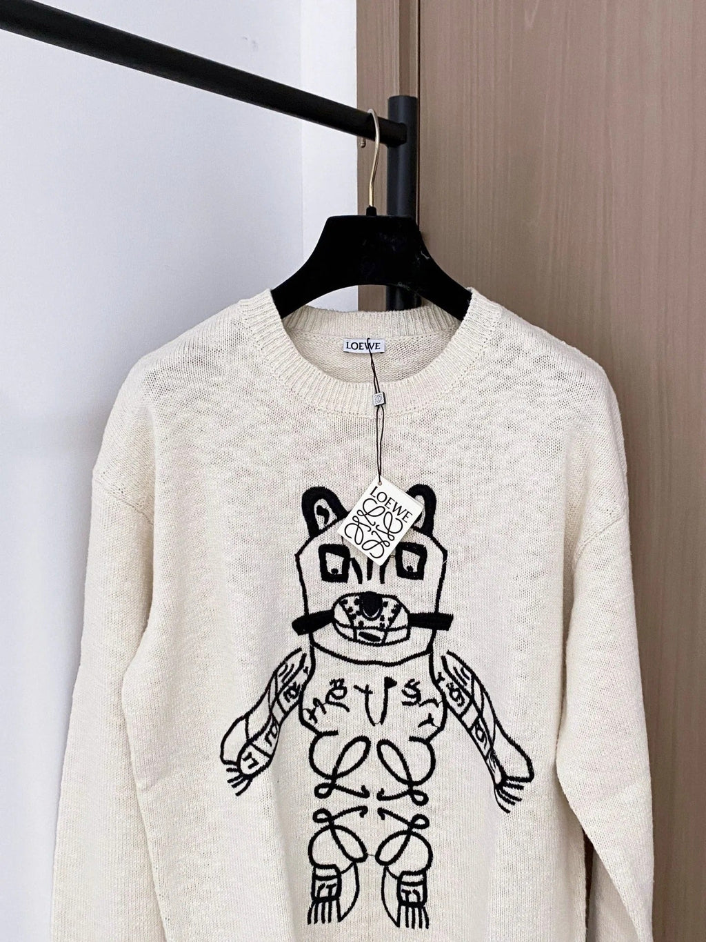 LOEWE SWEATER STYLE 184