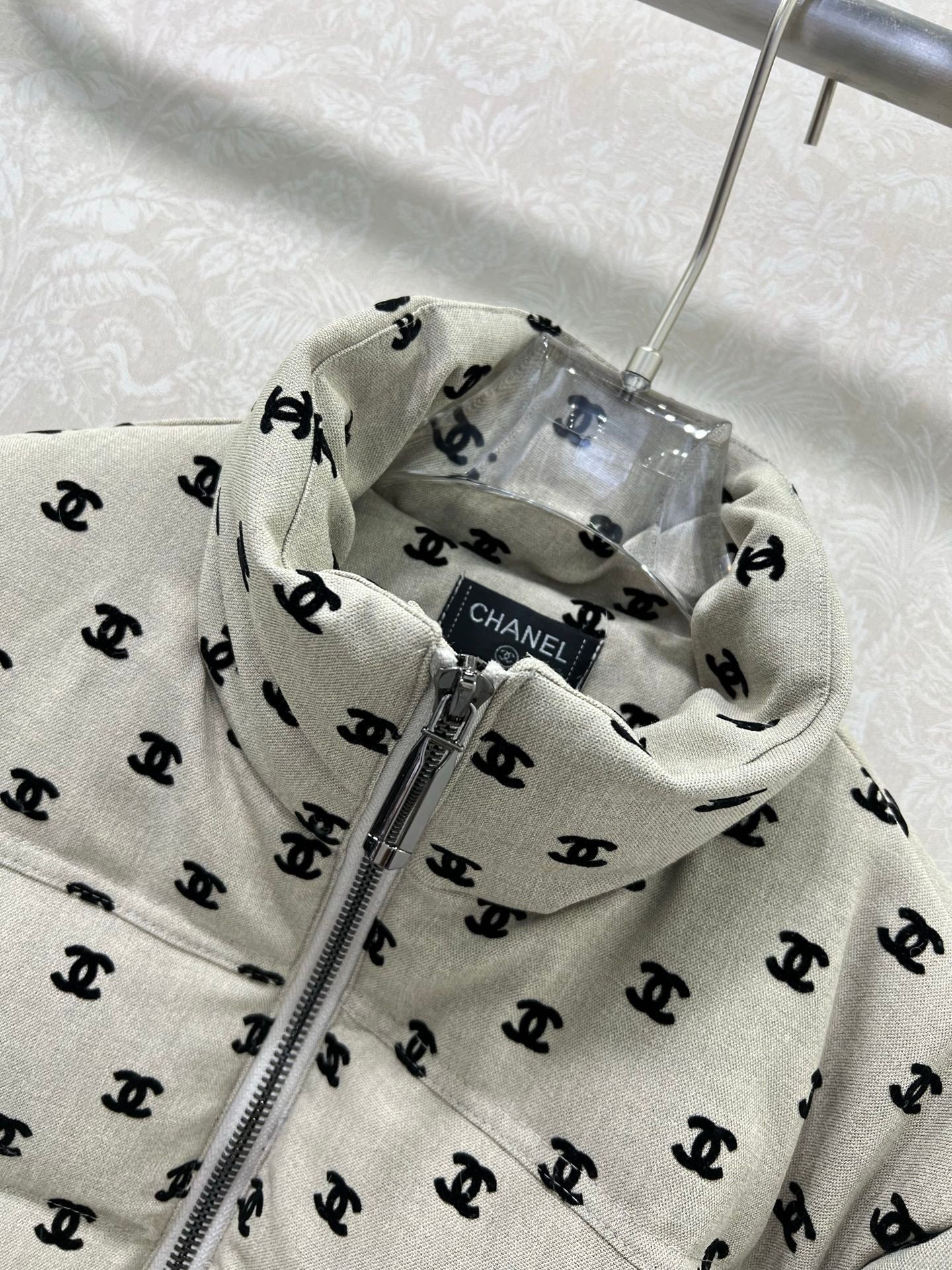 CHANEL 25S DOWN JACKET 311