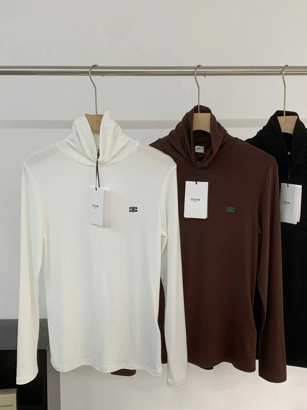 CELINE 25S EMBROIDERED LONG-SLEEVE T-SHIRT 0038