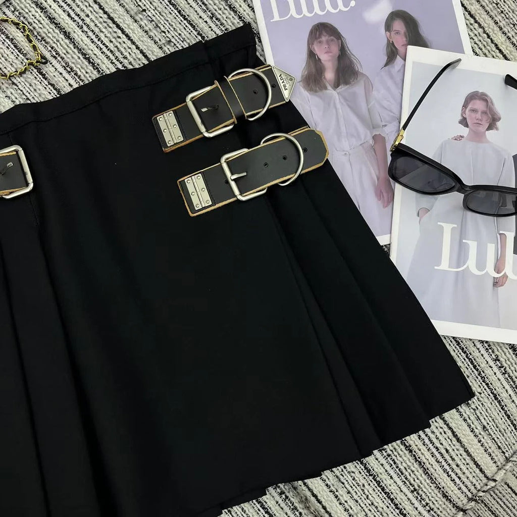 PRADA 25S PLEATED MINI SKIRT 345