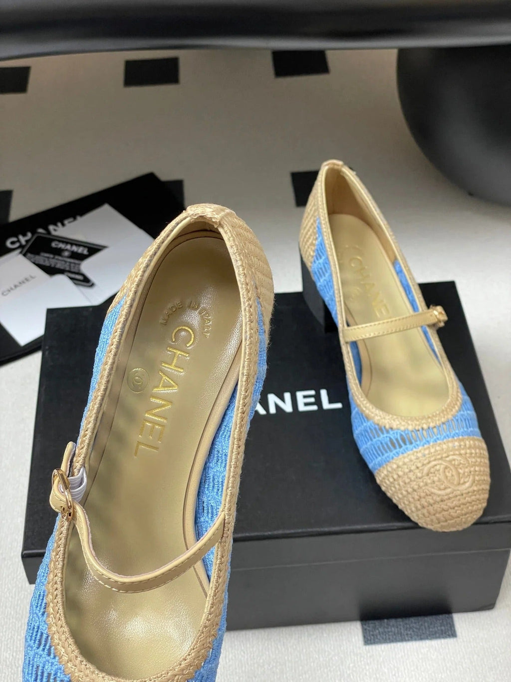 HIGH BALLET MARY JANE 50MM IN NATURAL BEIGE AND BLUE RAFFIA