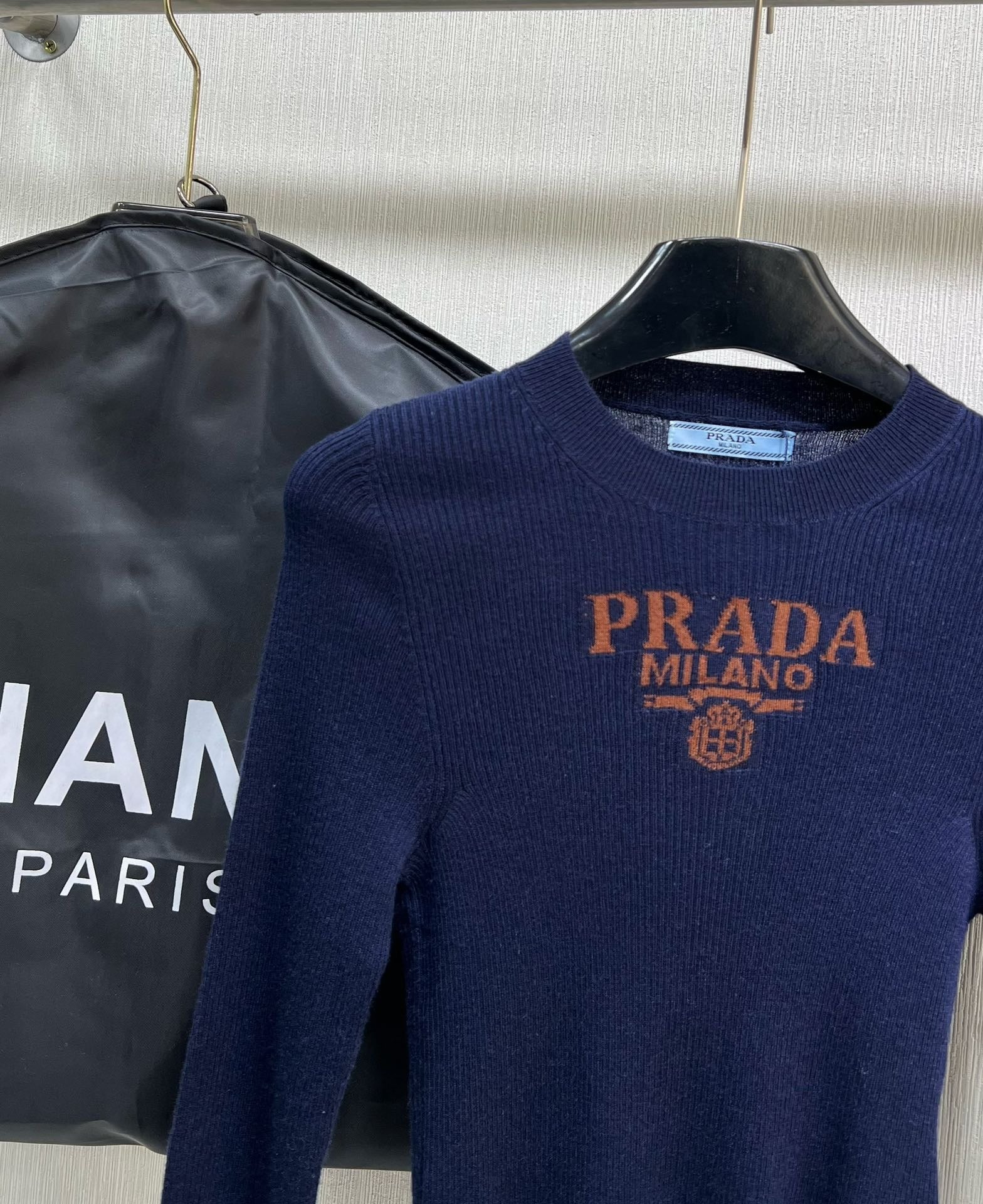 PRADA 25S LIGHTWEIGHT SWEATER 364