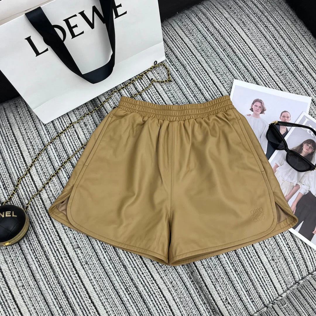 LOEWE SHORT STYLE 202