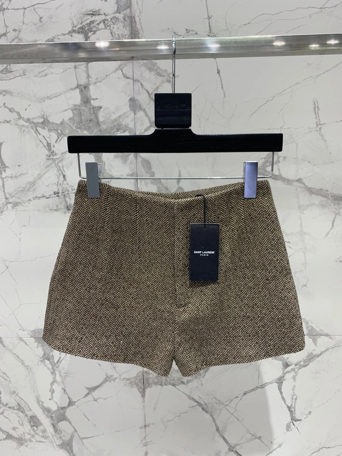 YSL 25S SHORT STYLE 10