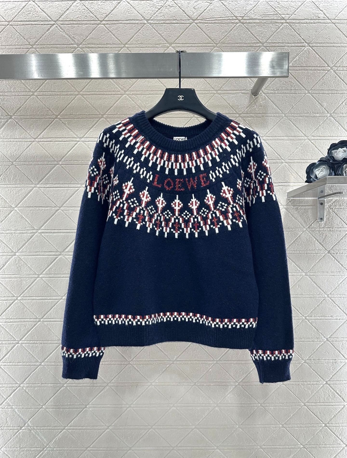 LOEWE SWEATER STYLE 302