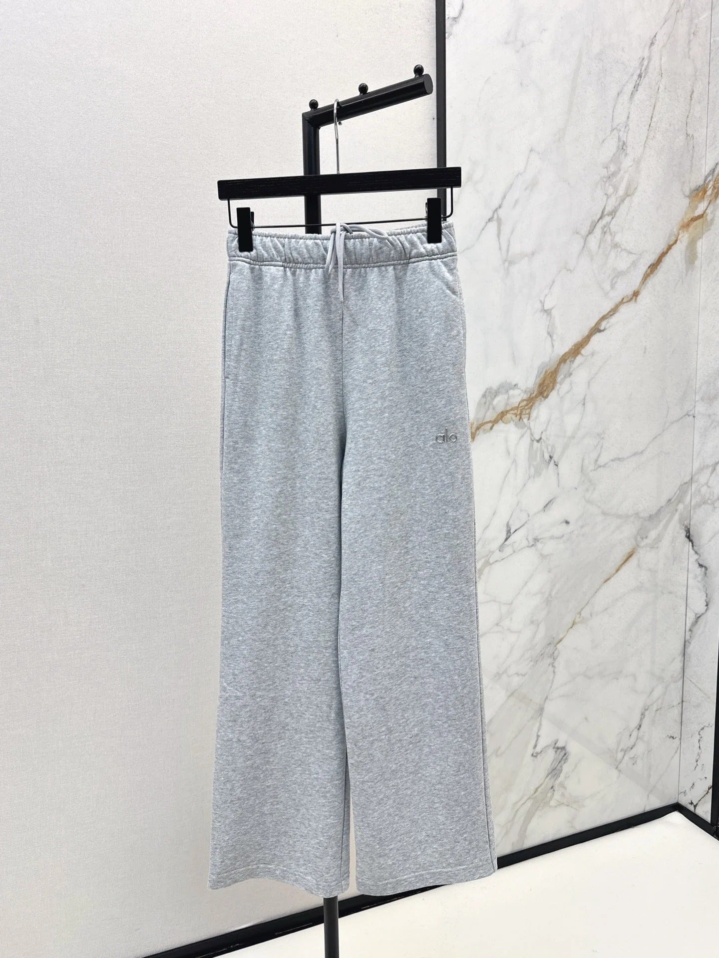 ALO SWEATPANTS STYLE 173