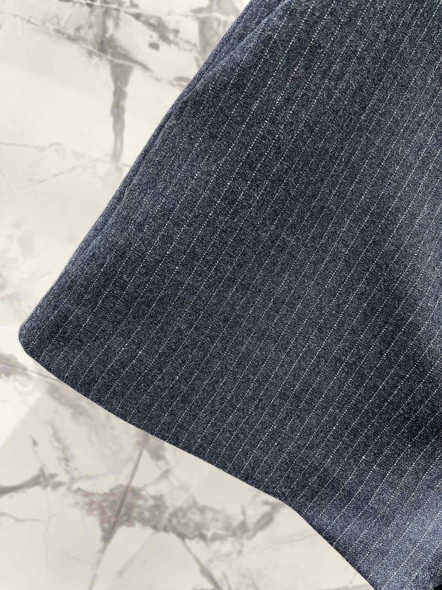 YSL 25S SHORT STYLE 188