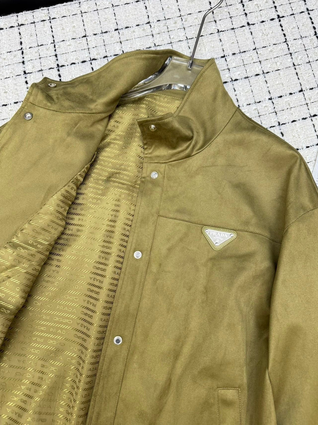 PRADA 25S STAND-COLLAR JACKET 370
