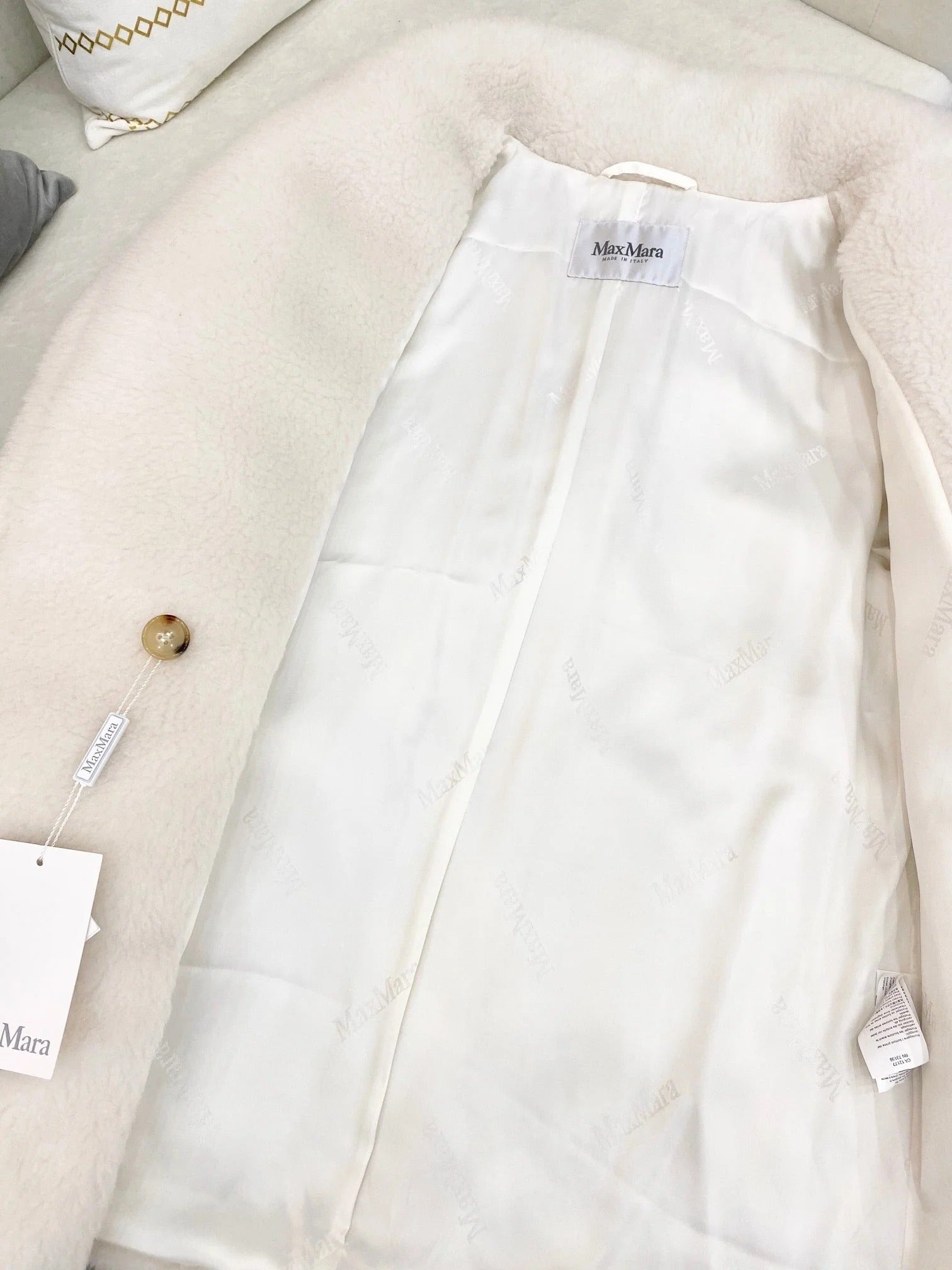 MAX MARA 25S TEDDY SHORT JACKET 078