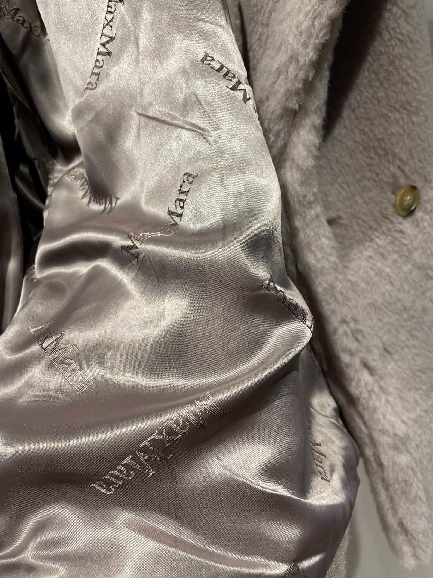 MAX MARA 25S SLEEVELESS TEDDY VEST 99550