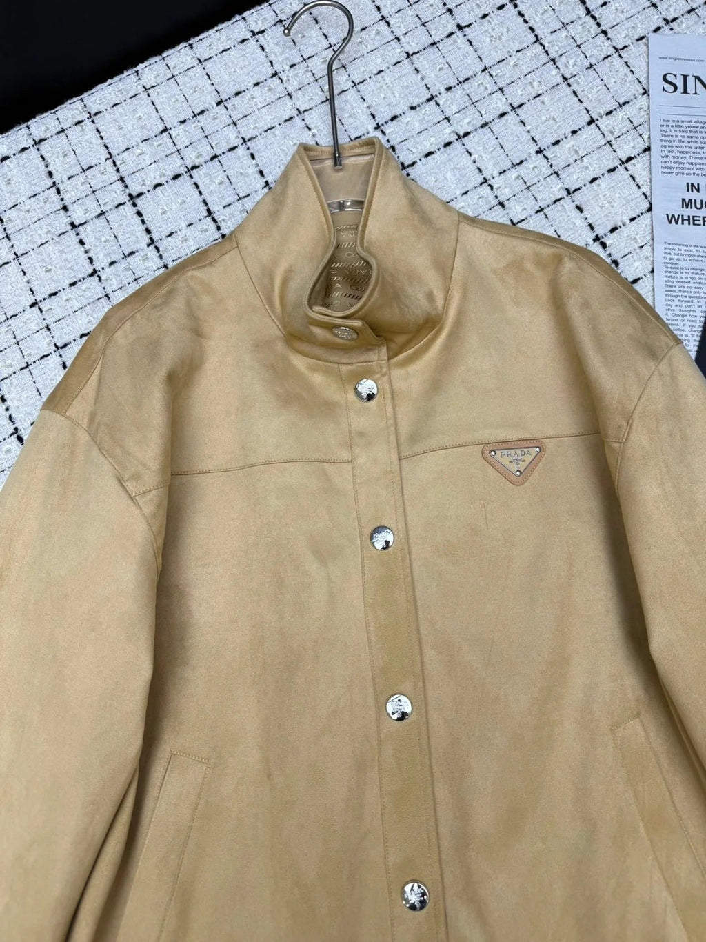 PRADA 25S STAND-COLLAR PACKET 371