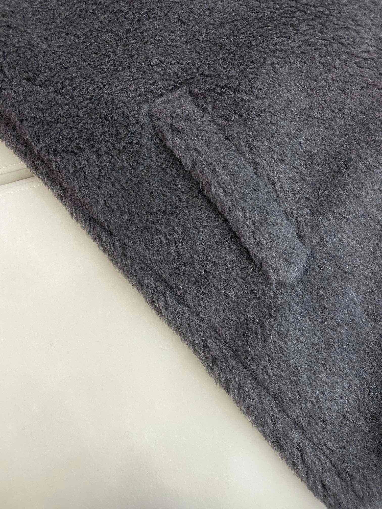 MAX MARA 25S TEDDY SHORT JACKET 076