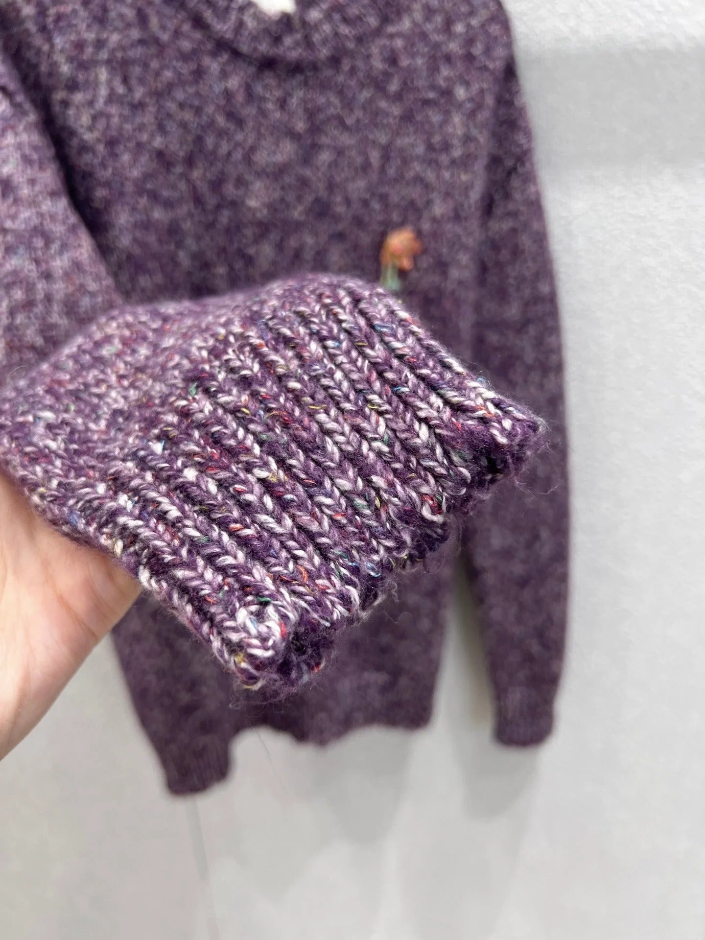 CHANEL 25S KNITTED CASHMERE SWEATER 232683