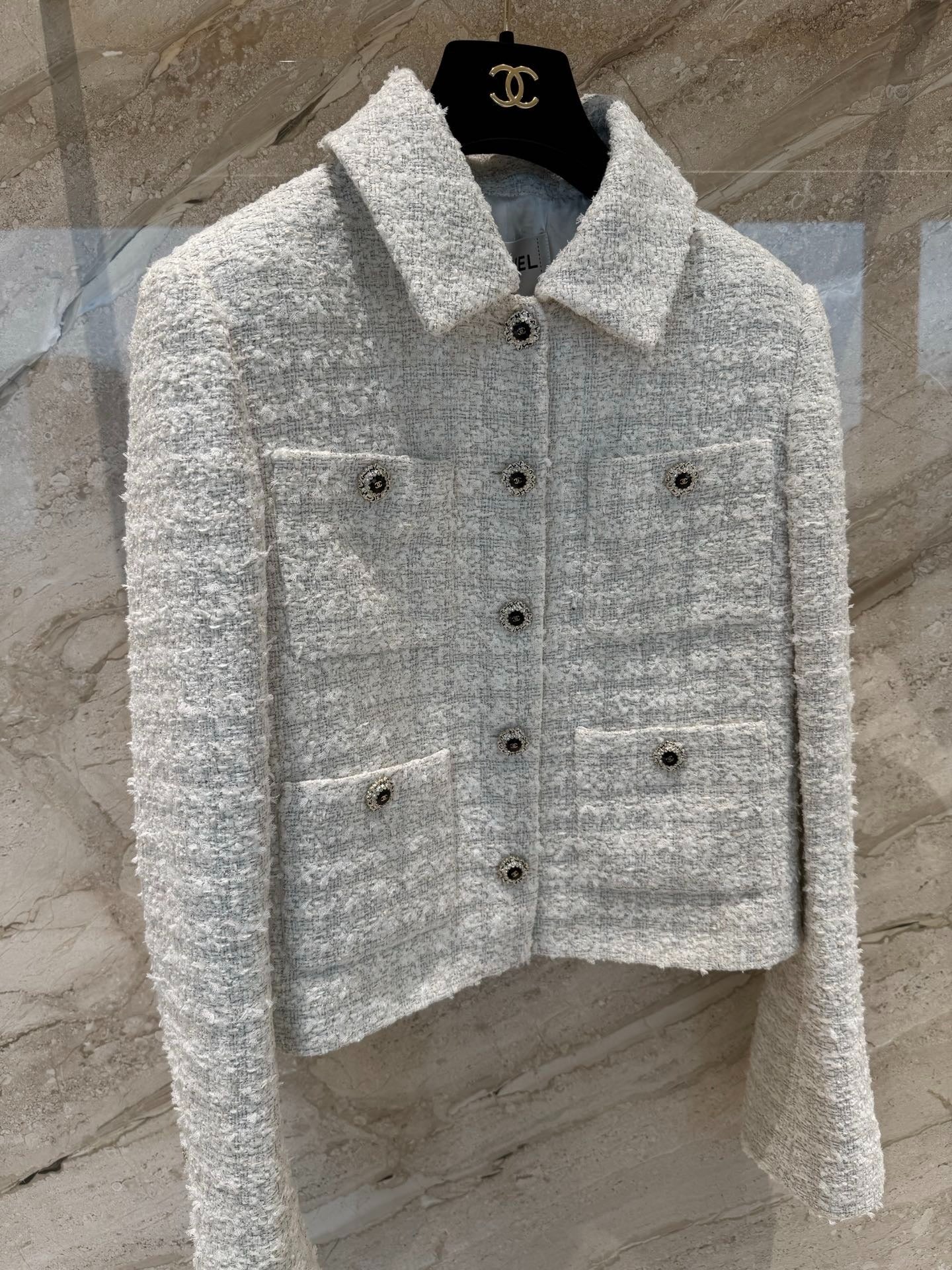 CHANEL 25S TWEED COAT 320