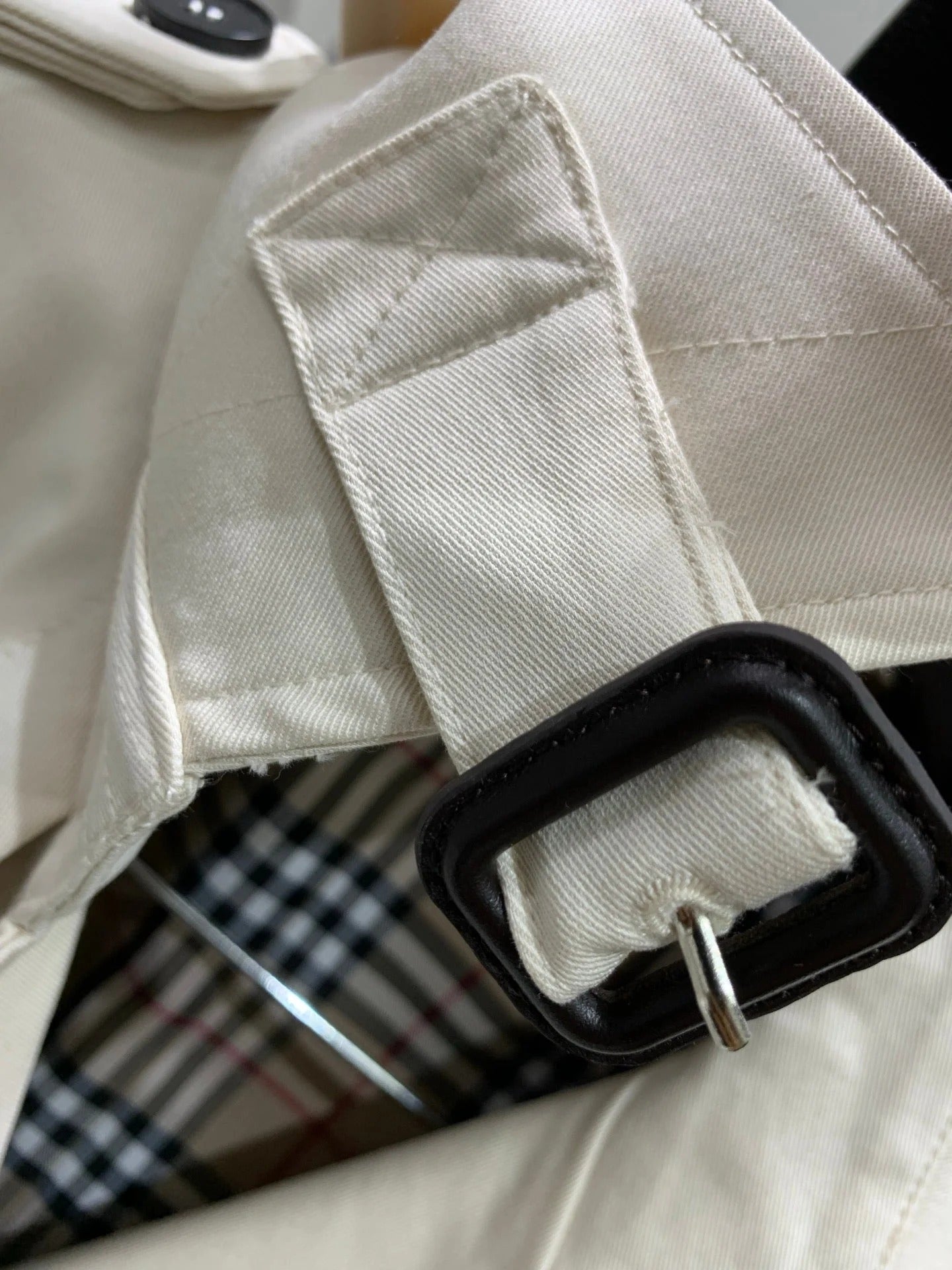 YSL 25S LONG COAT STYLE 126