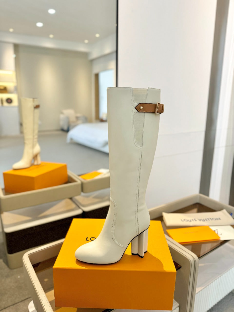 LV Donna High Boot 9.5 Cream Calfskin 573880