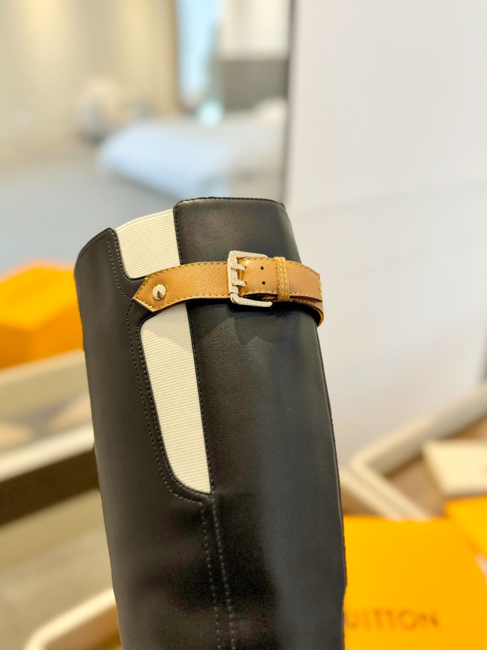 LV Donna High Boot 9.5 Black Calfskin 573879